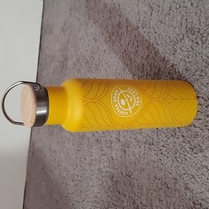 NWOT Coffee Bean & Tea Leaf Flask